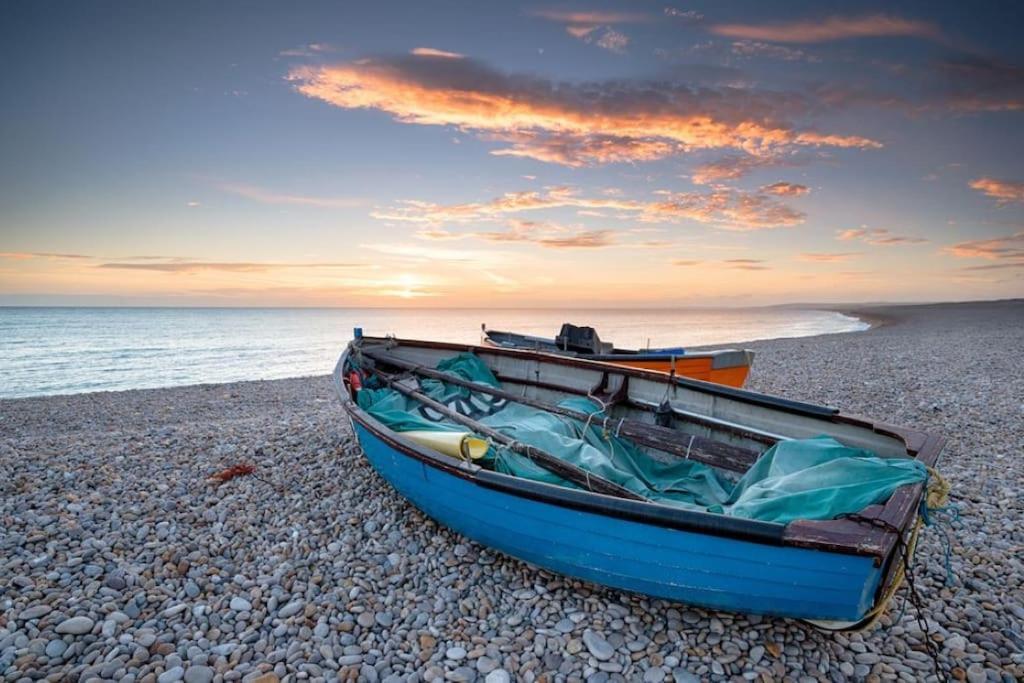 Luxurious Beach House Chesil Beach. Sleeps 6 Castletown  Exterior foto
